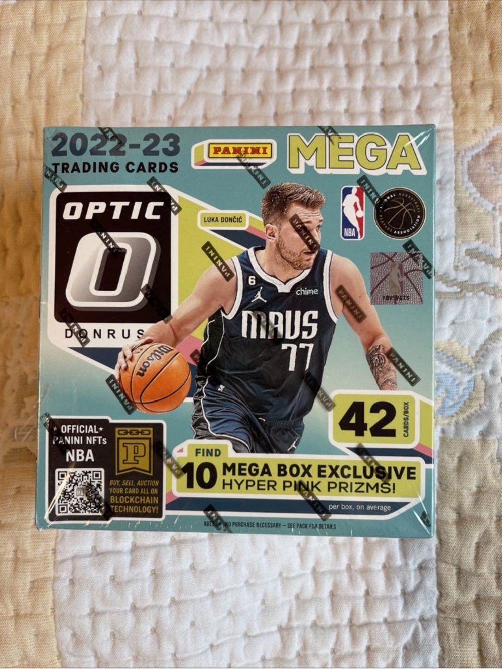 Panini Optic Mega 2022-23 Trading Card Box - Light Blue & Yellow